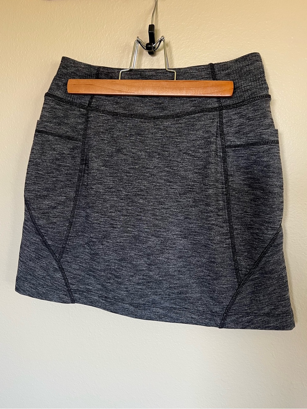 Athleta Heather Grey Active Skort